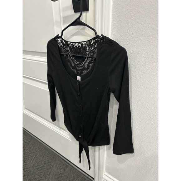 No Boundaries Tie Button Front Lace Back Top Black Ribbed 3/4 Sleeve Grunge - Picture 3 of 8